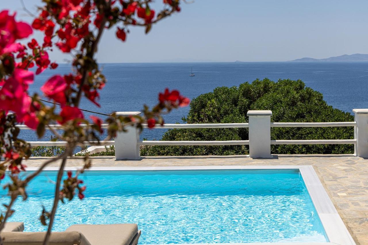 Big Blue Suites & Apartments Kionia Exterior foto