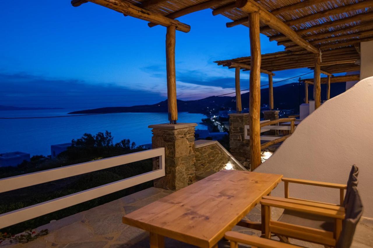 Big Blue Suites & Apartments Kionia Exterior foto