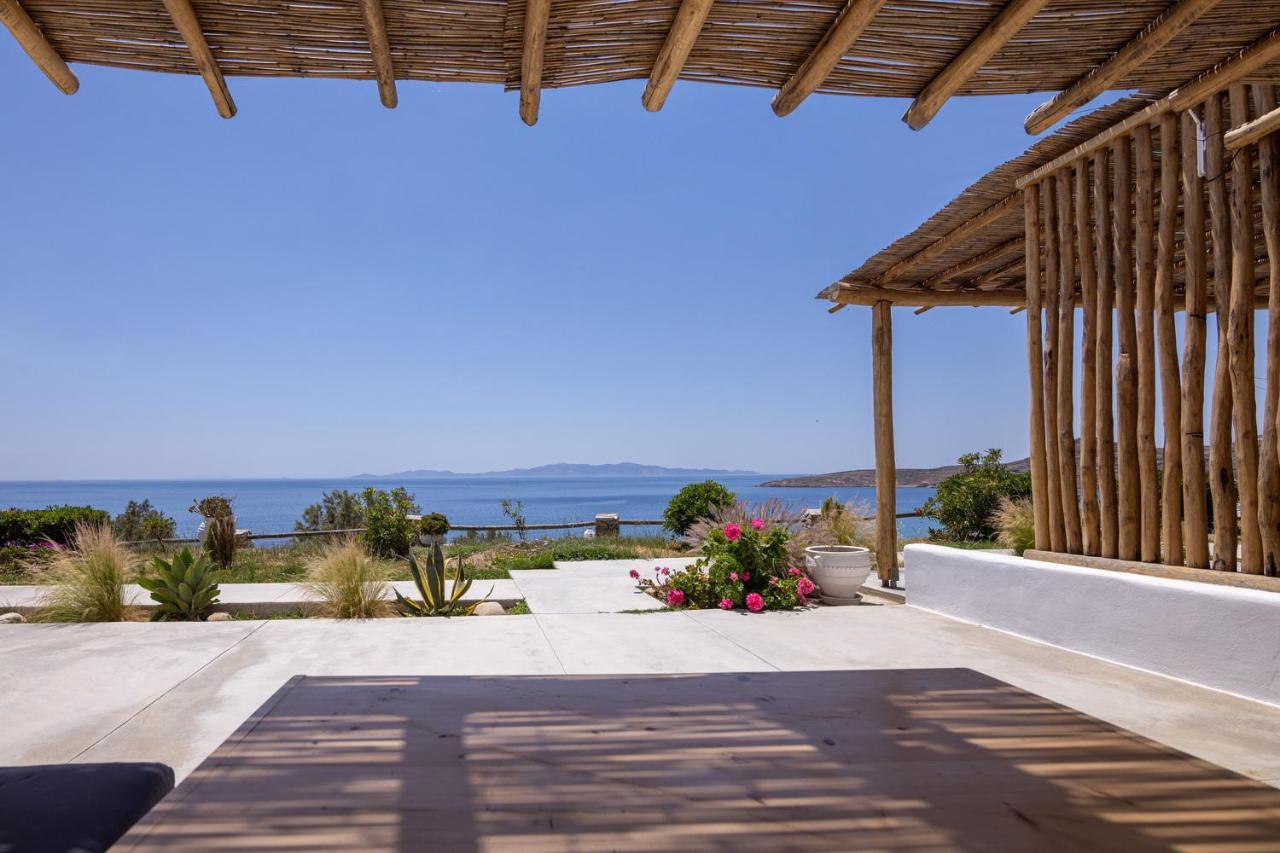Big Blue Suites & Apartments Kionia Exterior foto